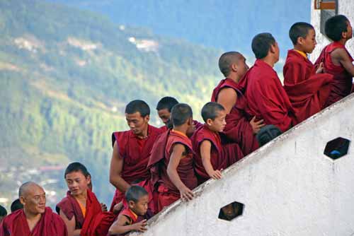 steps monks-AsiaPhotoStock