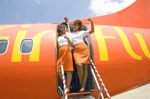 stewardesses-AsiaPhotoStock