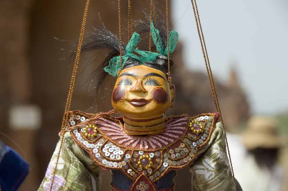 string puppet-AsiaPhotoStock