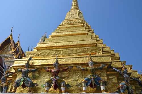 stupa gold bangkok-AsiaPhotoStock