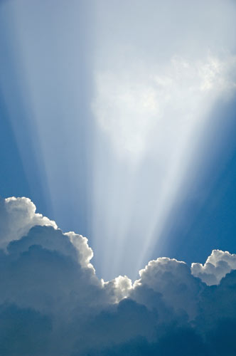 sunbeam and clouds-AsiaPhotoStock