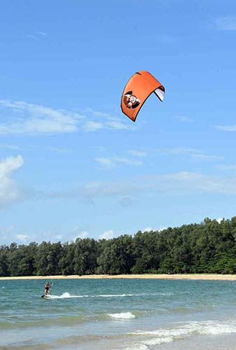 kite surfing thailand-AsiaPhotoStock