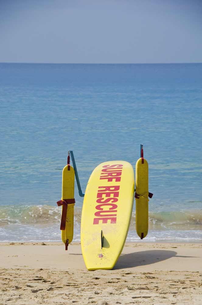 surf rescue-AsiaPhotoStock