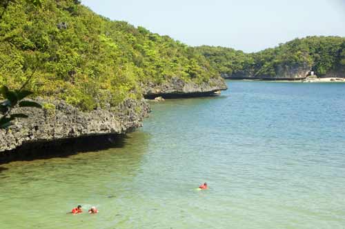 swimming islands-AsiaPhotoStock