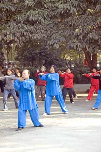 tai chi class-AsiaPhotoStock