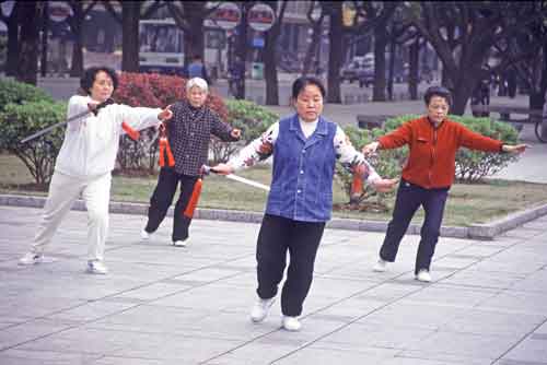 tai chi-AsiaPhotoStock