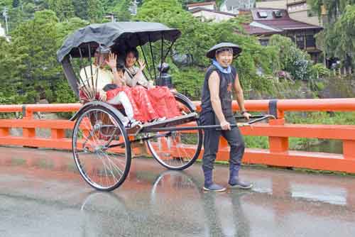 takayama rickshaw-AsiaPhotoStock