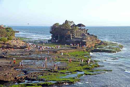 tanah lot bali-AsiaPhotoStock