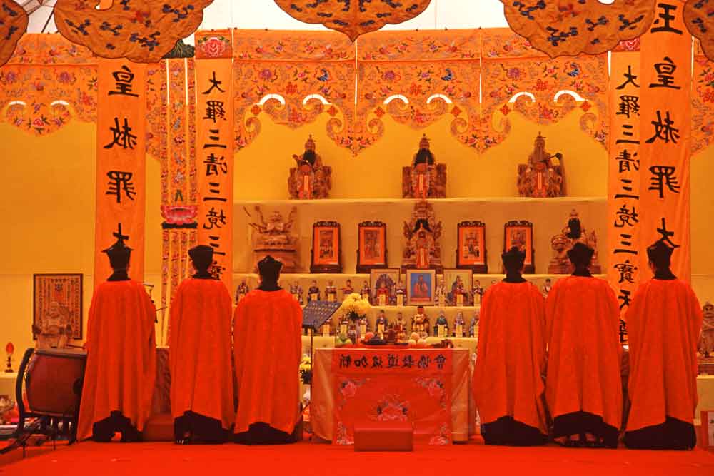AsiaPhotoStock, tao prayers