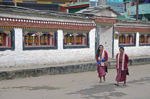 tawang market-AsiaPhotoStock