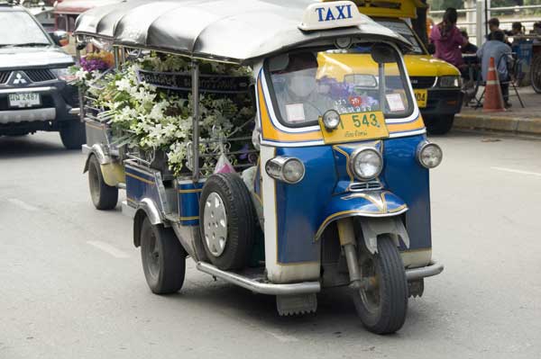 tuk tuk-AsiaPhotoStock