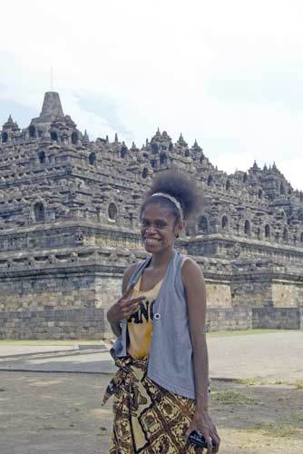 borobudur papuan-AsiaPhotoStock