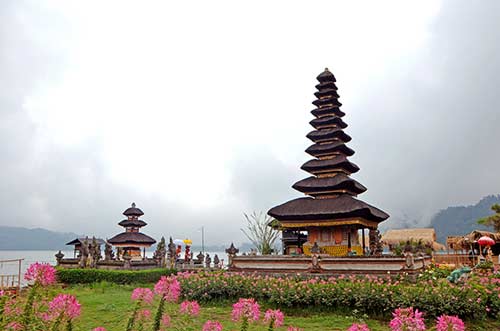 temple beraten bali-AsiaPhotoStock