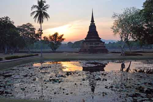 temple at dusk sukhot-AsiaPhotoStock