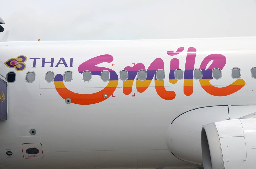 thai smile airline-AsiaPhotoStock