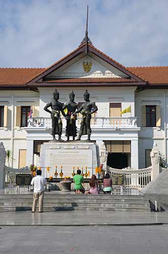 three kings chiang mai-AsiaPhotoStock