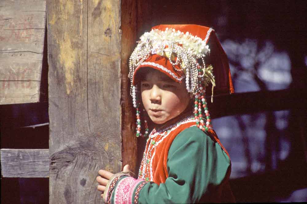tibetan girl-AsiaPhotoStock