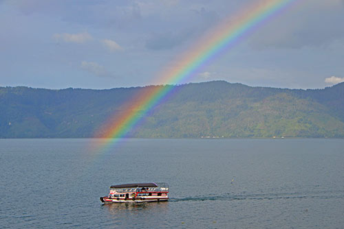 toba rainbow-AsiaPhotoStock