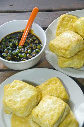 tofu and chilli sauce-AsiaPhotoStock