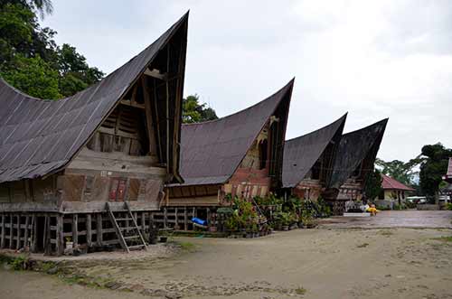 tomok village-AsiaPhotoStock