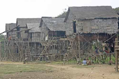 kampung phluck-AsiaPhotoStock