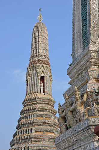 tower wat arun-AsiaPhotoStock