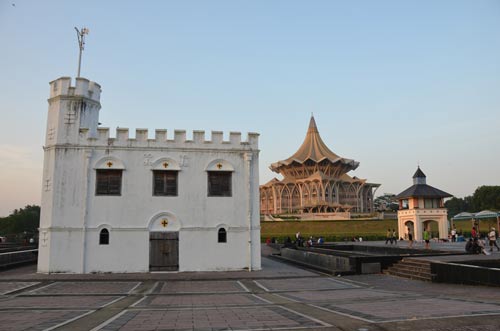 tower kuching-AsiaPhotoStock