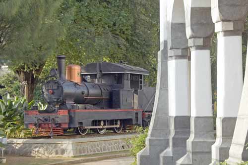 train in semarang-AsiaPhotoStock