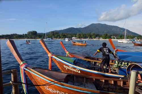 transfer lipe-AsiaPhotoStock