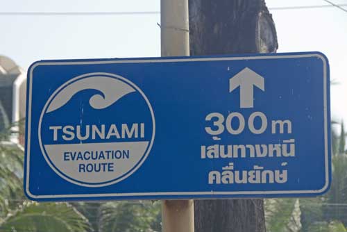 tsunami evacuation route-AsiaPhotoStock