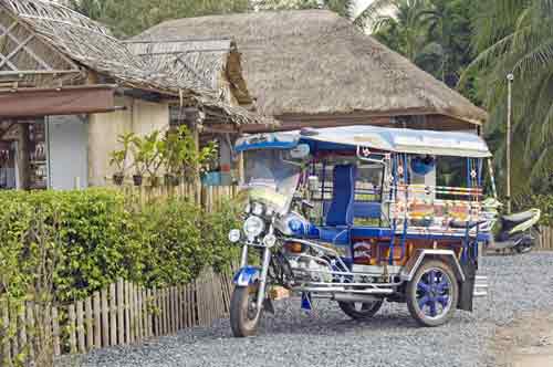 tuk tuk samui-AsiaPhotoStock