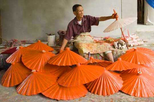 painting umbrellas-AsiaPhotoStock