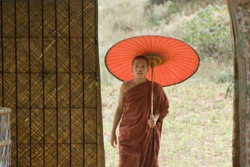 umbrella monk-AsiaPhotoStock