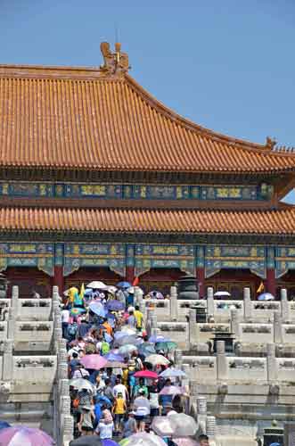 umbrellas sun-AsiaPhotoStock