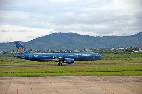 vietnam airlines-AsiaPhotoStock