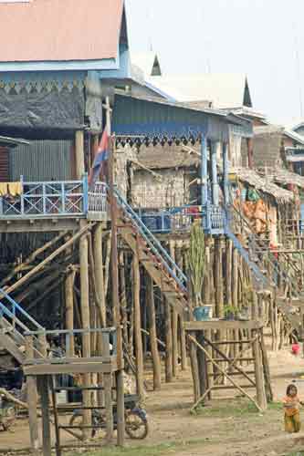 Kampung Phluck house-AsiaPhotoStock