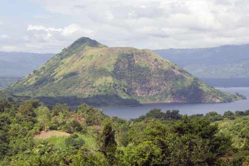 volcano lake taal-AsiaPhotoStock