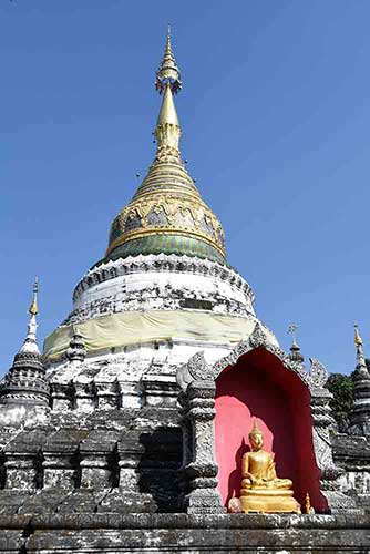 wat bupparam-AsiaPhotoStock