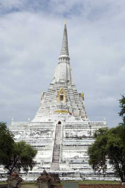 wat phu khao thong-AsiaPhotoStock