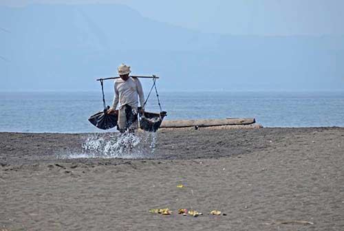 water salt-AsiaPhotoStock