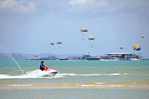 water sport-AsiaPhotoStock