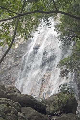 namuang waterfall-AsiaPhotoStock