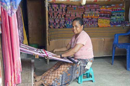 weaving-AsiaPhotoStock