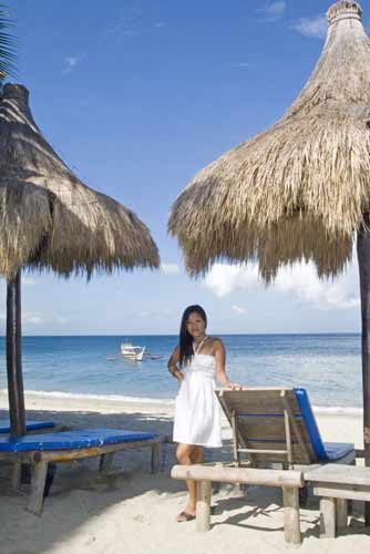 girl in white dress-AsiaPhotoStock