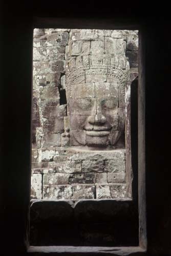 bayon window-AsiaPhotoStock