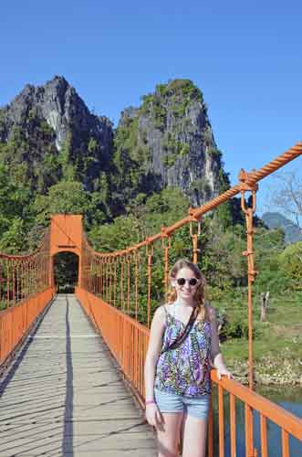 woman bridge-AsiaPhotoStock