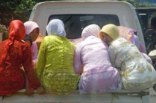 women in truck-AsiaPhotoStock