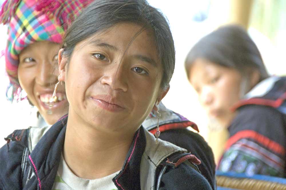 hmong friends-AsiaPhotoStock