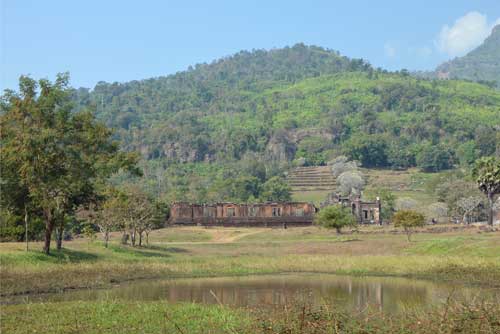 phou temple-AsiaPhotoStock