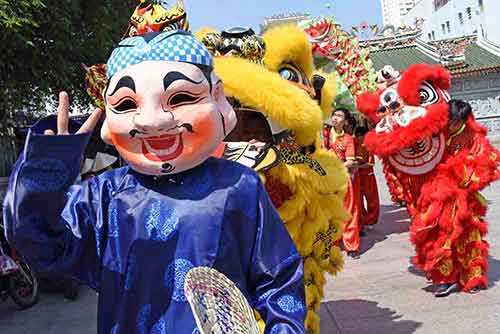 procession-AsiaPhotoStock
